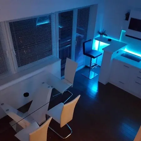 Modern Penthouse And Jacuzzi Apartment Opatija