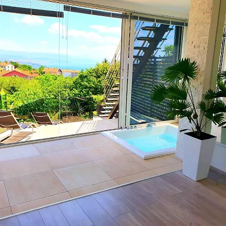 Modern Penthouse And Jacuzzi Apartment Opatija