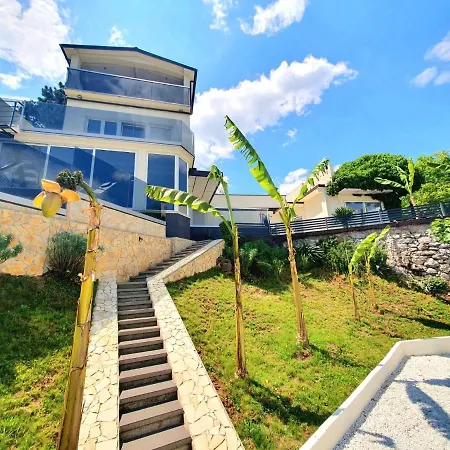 Modern Penthouse And Jacuzzi * Opatija