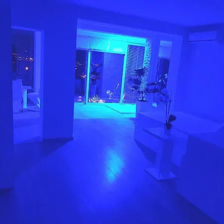 Modern Penthouse And Jacuzzi Opatija